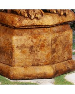 Grand Lion Bottom Base