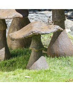 Garden Mushroom 16"