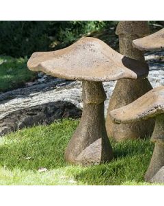Garden Mushroom 21"