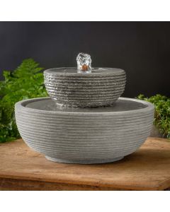 Ribbed Longport Fountain