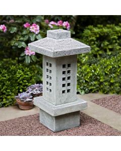 Naka Lantern