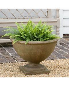 Williamsburg Bassett Hall Urn
