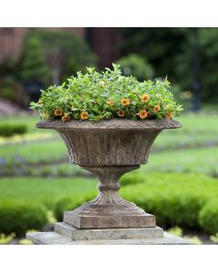 Smithsonian Fluted Valen Urn 