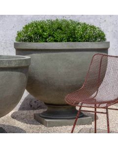 Huntington Urn, Large
