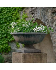 Apsley Urn