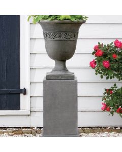 Wburg Strapwork Leaf Urn w/Ped