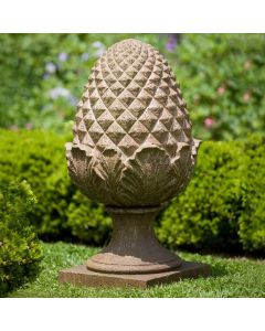 Williamsburg Grand Pinecone 
