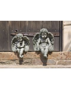 Sitting Cherub, Medium