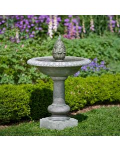 Williamsburg Pineapple Fountain