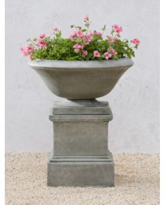 Maywood Urn w Pedestal